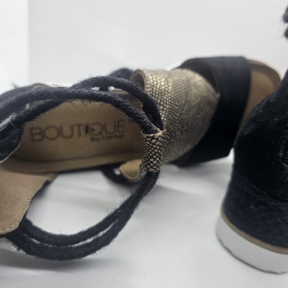 Shoes - Picture 3 of 3